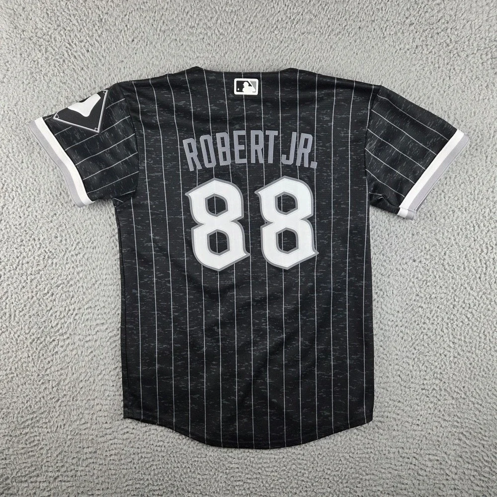 Nike Chicago White Sox Luis Robert Jr. #88 Jersey Youth M 10/12 MLB City Connect